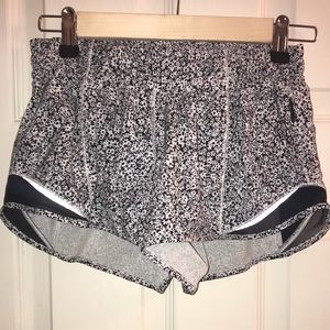 Lulu Lemon Shorts - NWOT - Size 4
